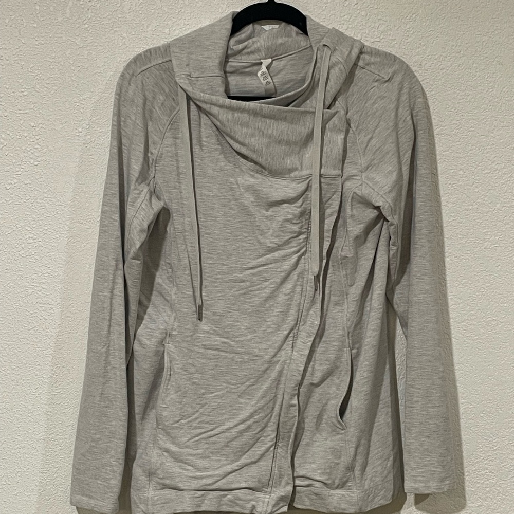 Lululemon Gray Long Sleeve Hoodie